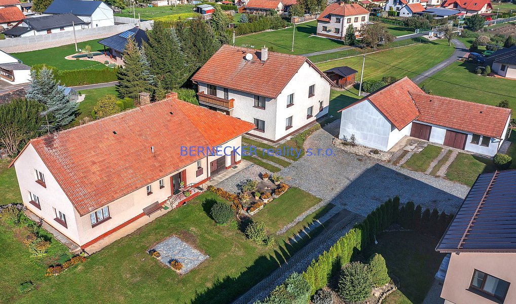Prodej domu 465 m² s pozemkem 4 116 m², Dolní Ředice – náhled fotky 2