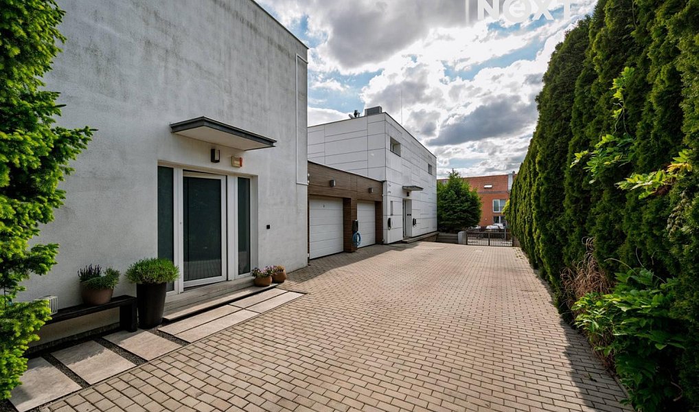 Prodej domu 180 m² s pozemkem 491 m², Jenštejn – náhled fotky 24