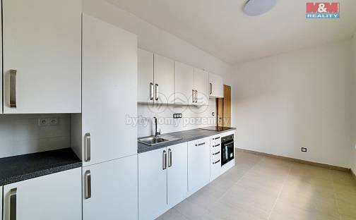Prodej bytu 3+1 110 m², Cheb - Horní Dvory