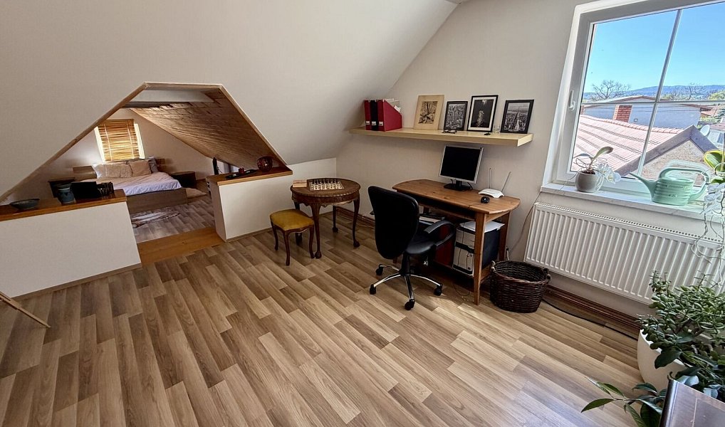 Prodej domu 214 m² s pozemkem 611 m², Stará Huť – náhled fotky 22