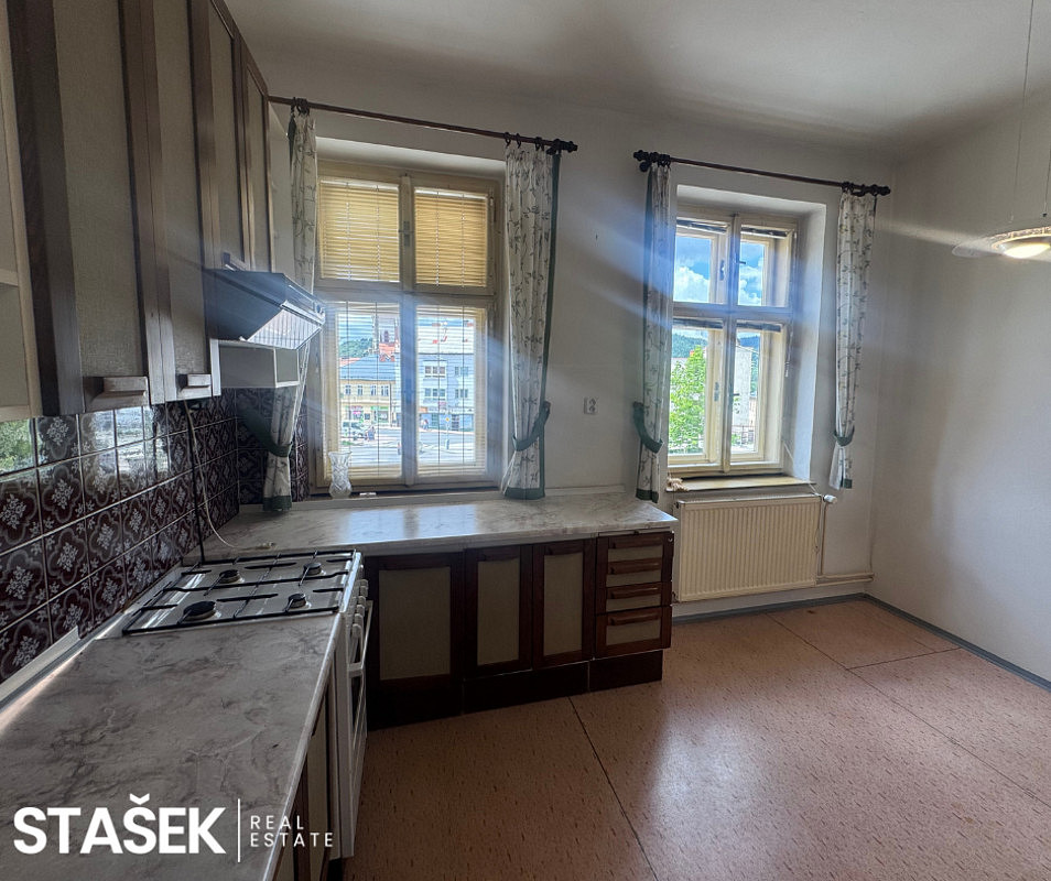Pronájem bytu 2+1 80 m²