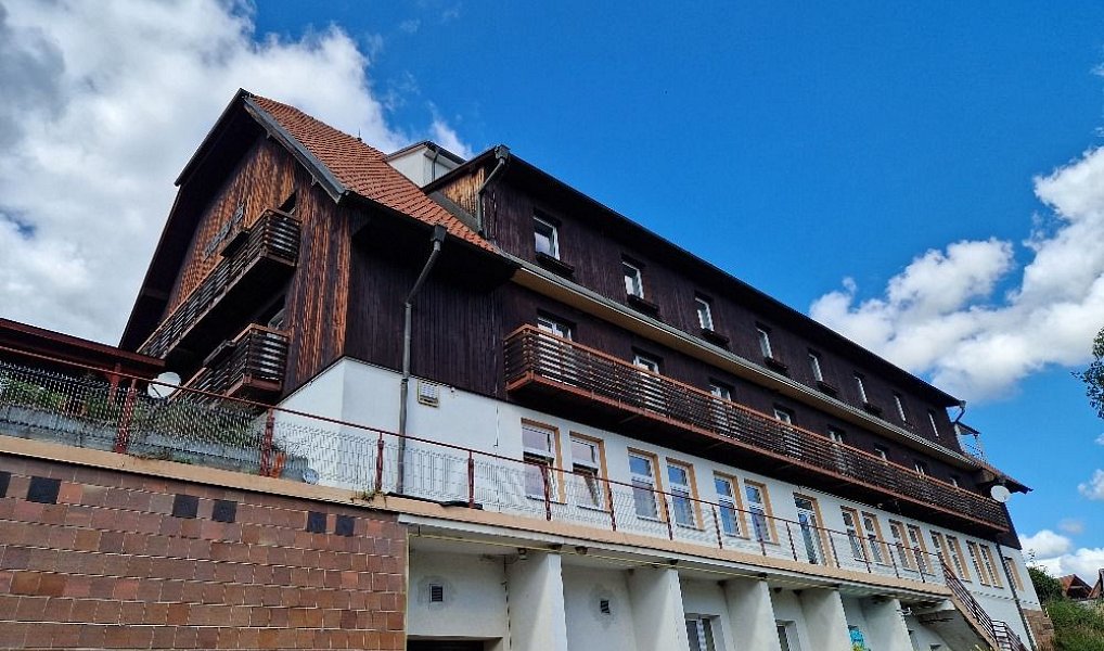 Pronájem bytu 3+kk 102 m², Olešná – náhled fotky 2