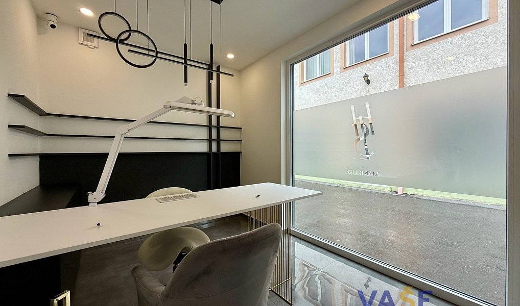 Pronájem obchodních prostor 17 m², Zábřeh – náhled fotky 2