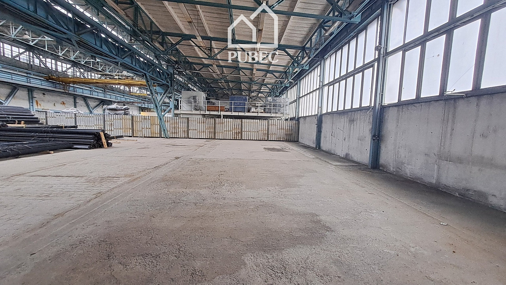 Pronájem skladovacích prostor 270 m²