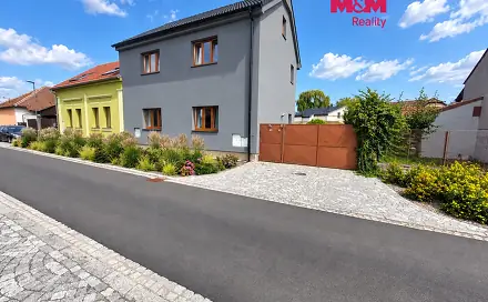 Pronájem domu 143 m² s pozemkem 345 m², Mlýnská, Pečky, okres Kolín