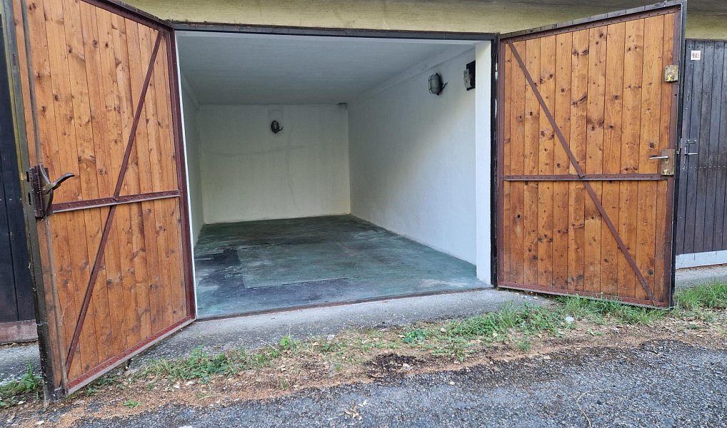 Prodej, garáž, ulice Přílucká, Zlín, CP 18 m2, Zlín – náhled fotky 9