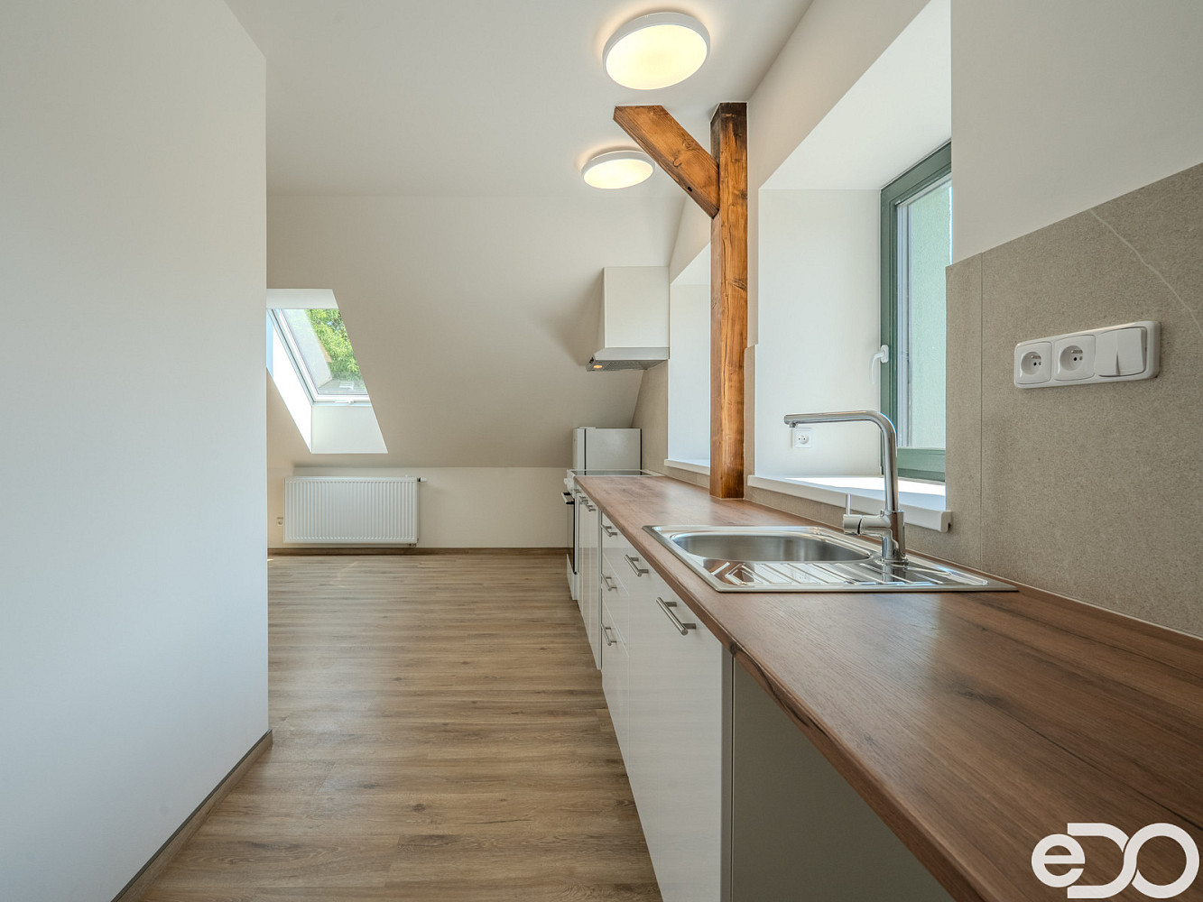 Pronájem bytu 2+1 60 m² — photo 4