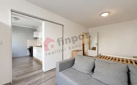 Pronájem bytu 1+1 43 m², Višňová, Milovice - Mladá, okres Nymburk