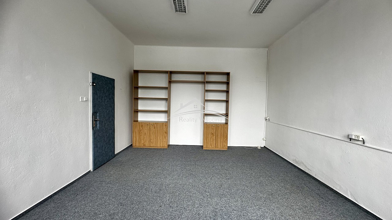 Pronájem kanceláře 26 m² – fotografie 2