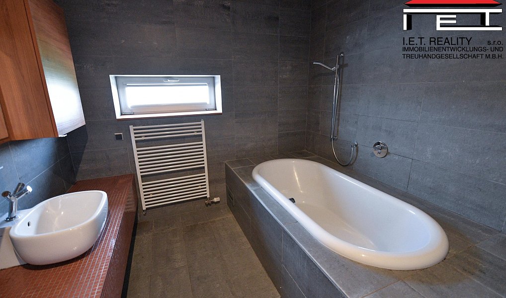 Prodej domu 325 m² s pozemkem 2 869 m², Ostrava – náhled fotky 31