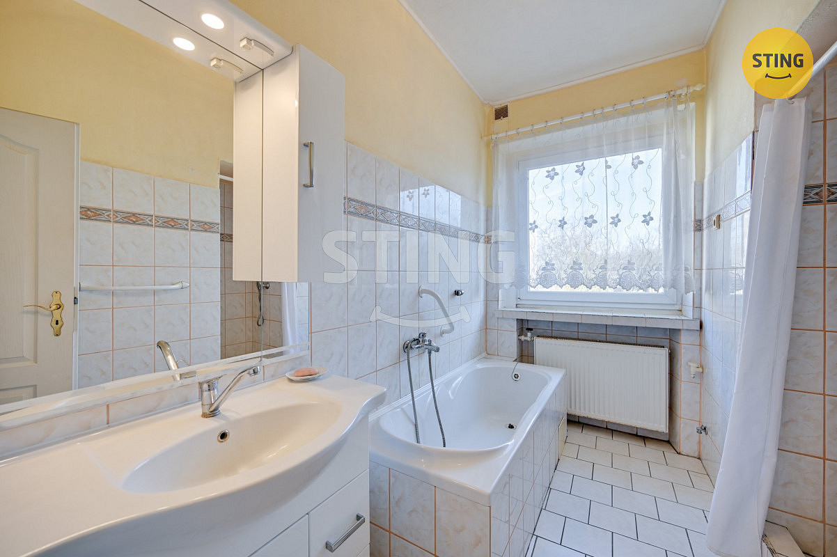 Prodej domu 190 m² s pozemkem 1 492 m² — photo 4