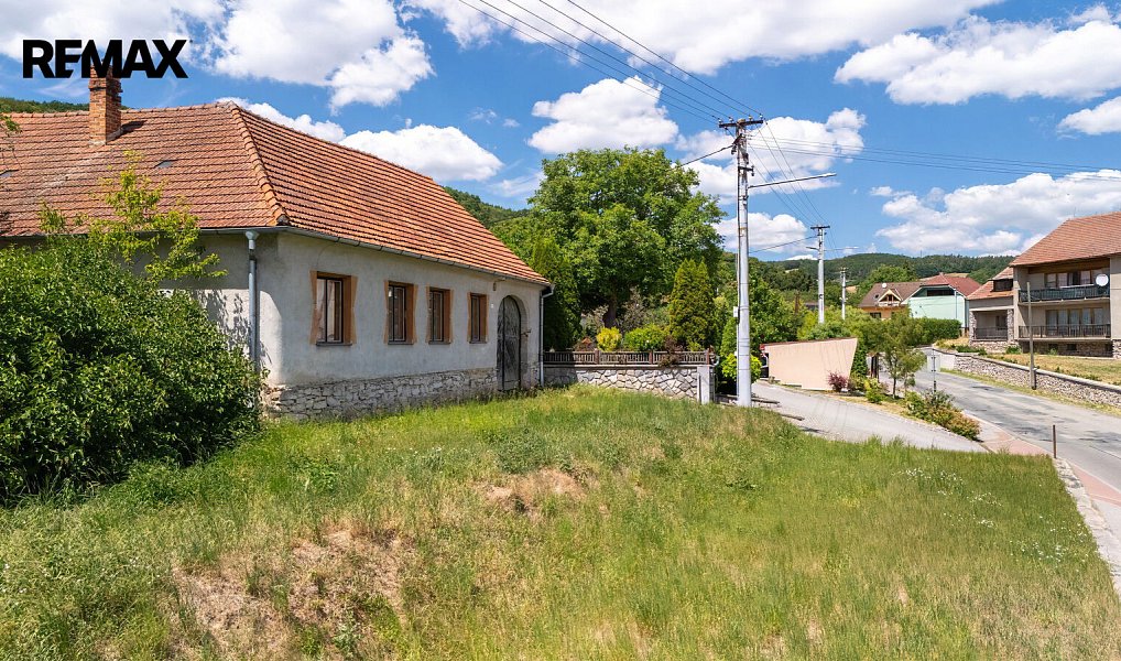 Prodej domu 124 m² s pozemkem 4 419 m², Lomnice – náhled fotky 10