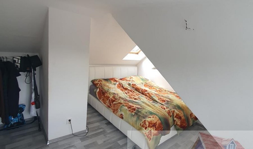 Prodej domu 110 m² s pozemkem 195 m², Žandov – náhled fotky 8