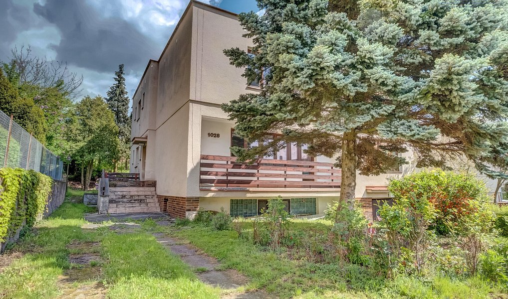 Prodej domu 246 m² s pozemkem 990 m², Sedlčany – náhled fotky 29