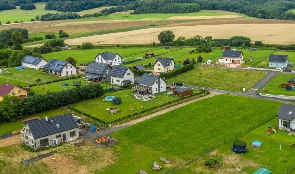 Prodej stavebního pozemku 2 004 m², Horní Habartice – náhled fotky 5