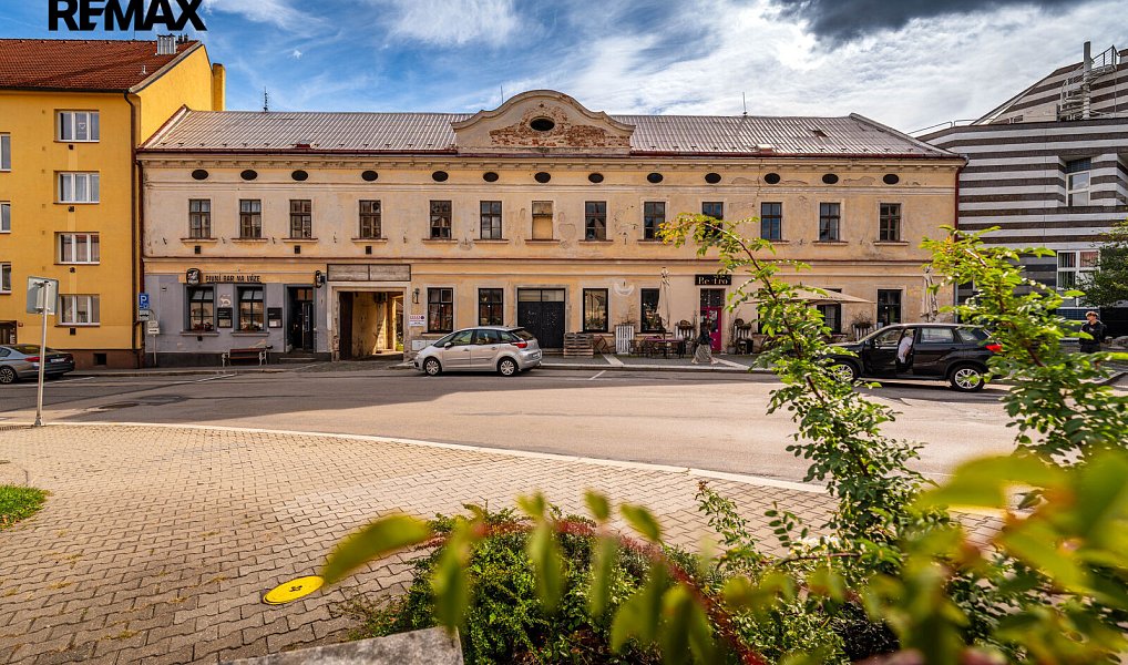 Prodej nájemního domu, činžáku 1 123 m², Jindřichův Hradec – náhled fotky 2