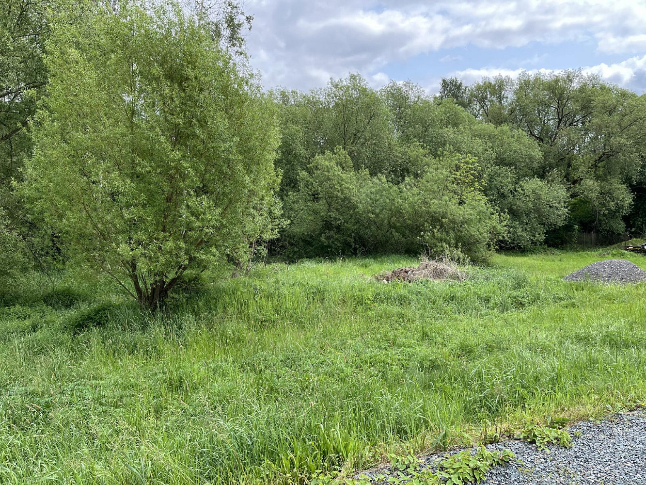 Prodej stavebního pozemku 1 585 m² – fotografie 3