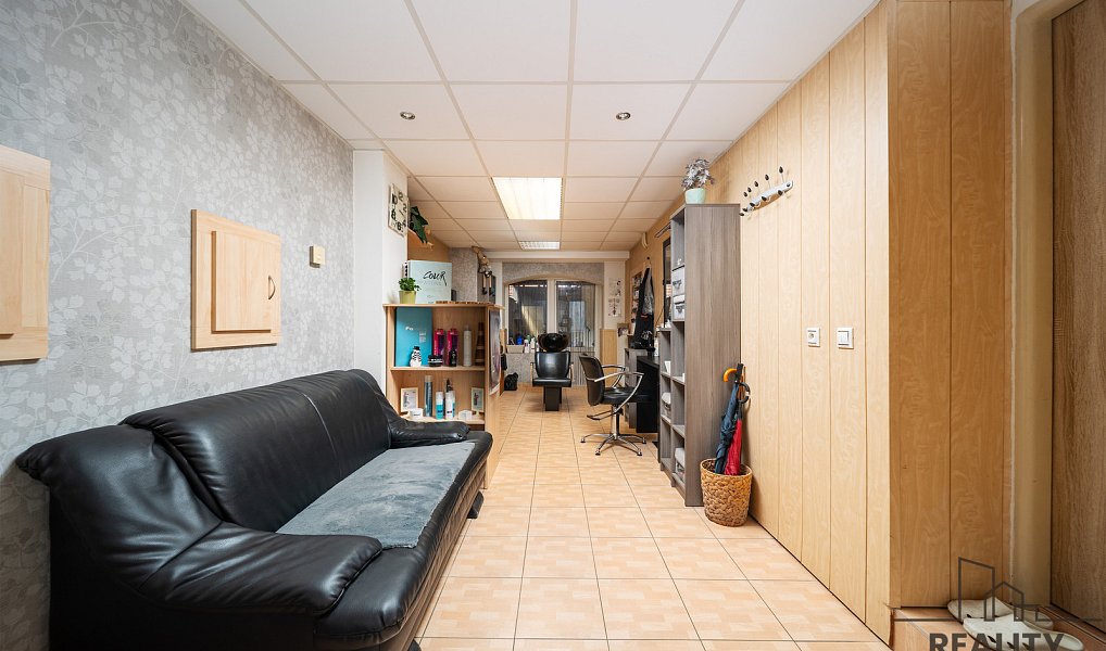 Prodej domu 180 m² s pozemkem 119 m², Trhové Sviny – náhled fotky 13