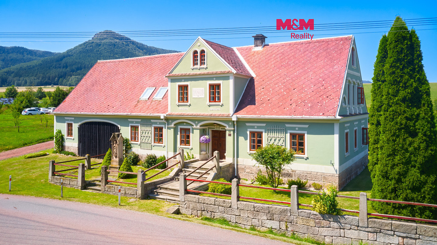 Prodej chaty/chalupy 263 m² s pozemkem 4 454 m²