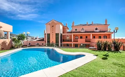 Prodej bytu 4+kk 100 m², Elviria, Španělsko