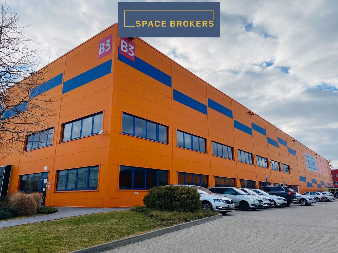 Pronájem obchodních prostor 350 m²