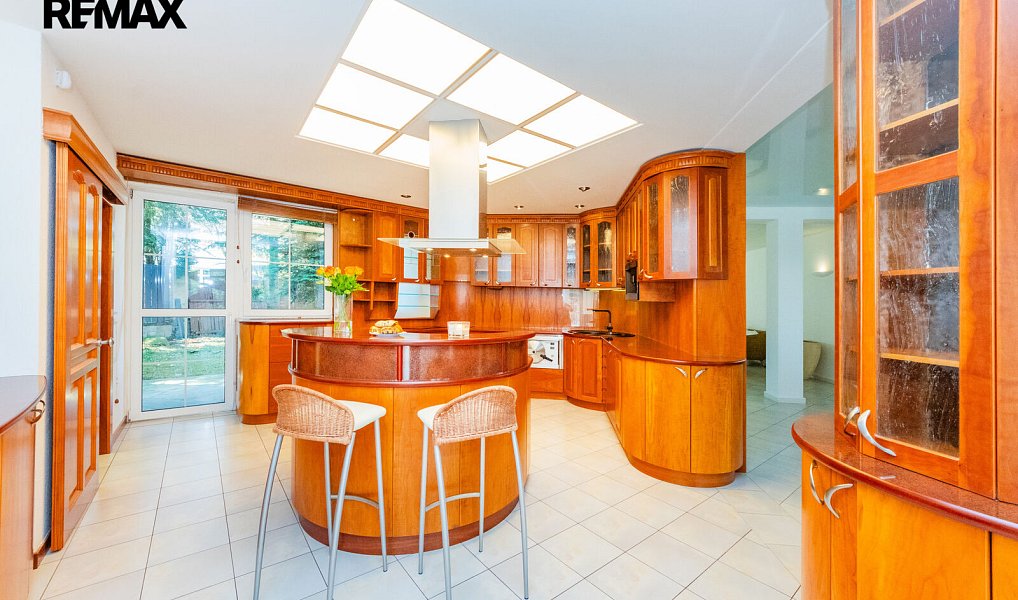 Prodej kanceláře 433 m², Praha – náhled fotky 6