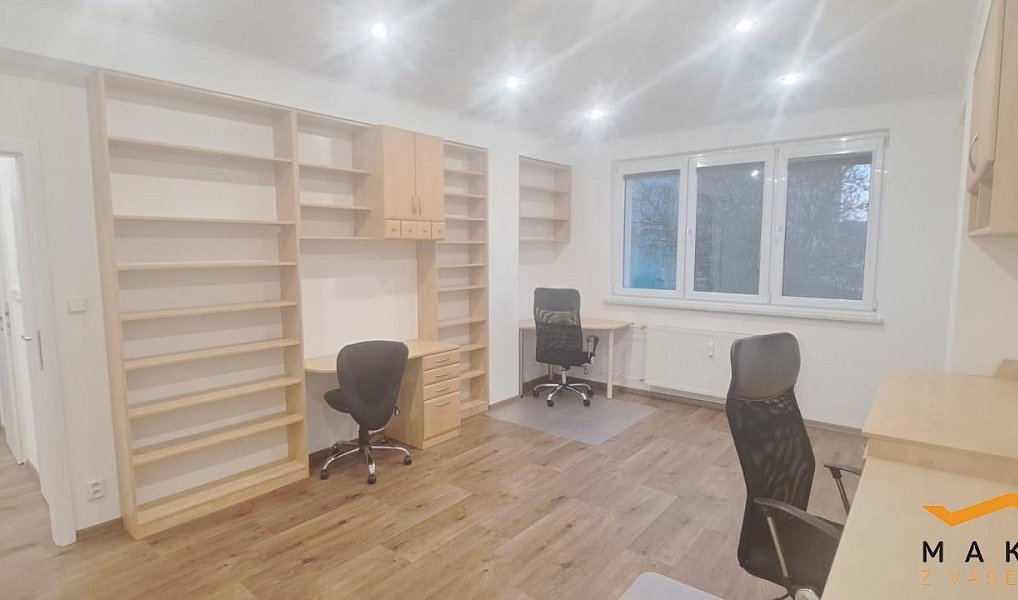Pronájem bytu 3+1 72 m², Jihlava – náhled fotky 2