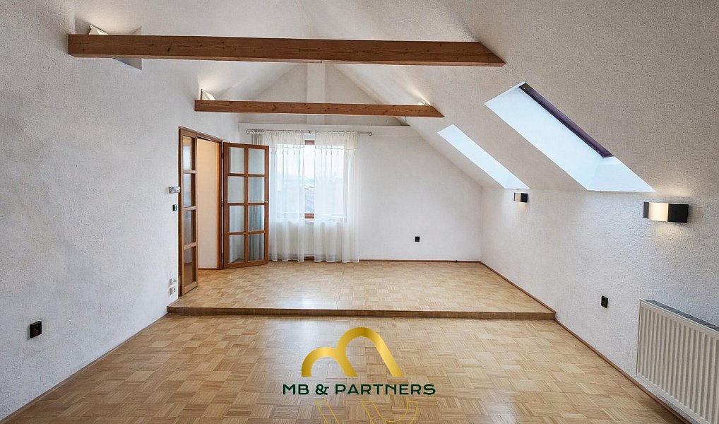 Prodej domu 232 m² s pozemkem 978 m², Zdice – náhled fotky 27
