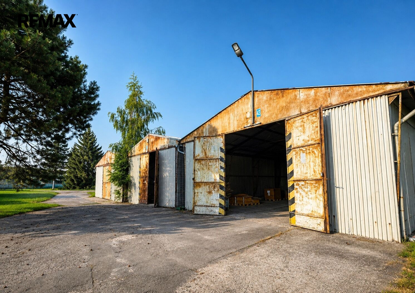 Pronájem skladovacích prostor 270 m² – fotografie 2