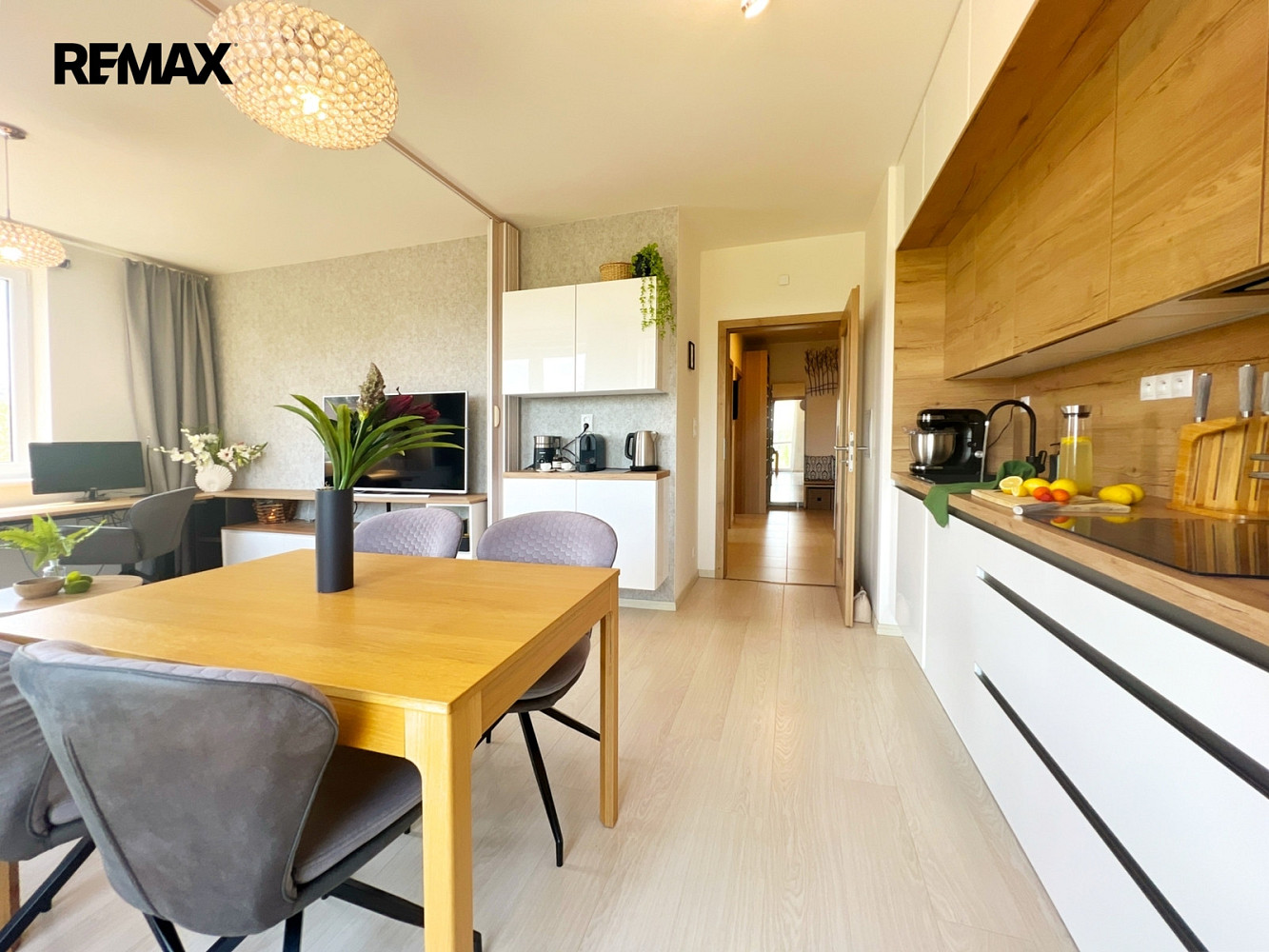 Prodej bytu 2+1 55 m² — photo 4