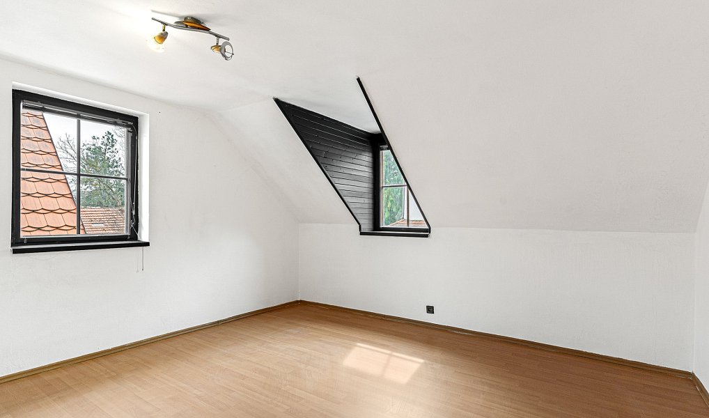 Prodej domu 171 m² s pozemkem 258 m², Praha – náhled fotky 4