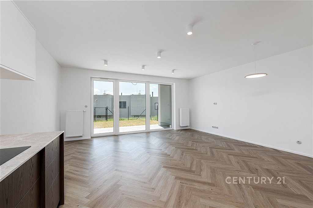 Pronájem bytu 4+kk 89 m² — photo 5