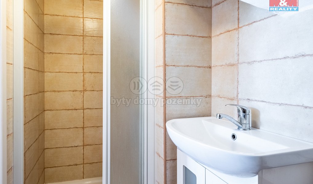 Prodej ubytovacího objektu 400 m², Český Krumlov – náhled fotky 18