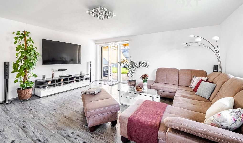 Prodej domu 140 m² s pozemkem 917 m², Kaplice – náhled fotky 10