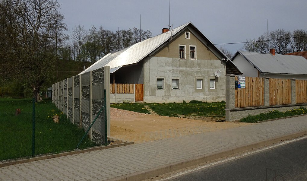 Prodej domu 500 m² s pozemkem 4 073 m², Kvasiny – náhled fotky 2