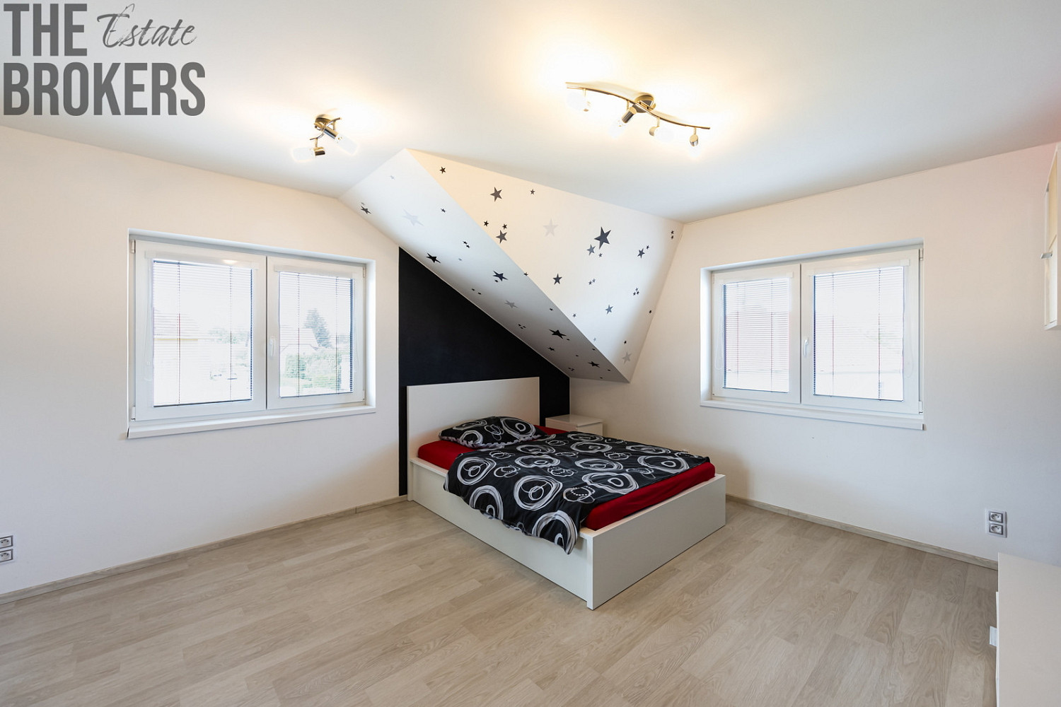 Prodej bytu 4+kk 97 m² – fotografie 4
