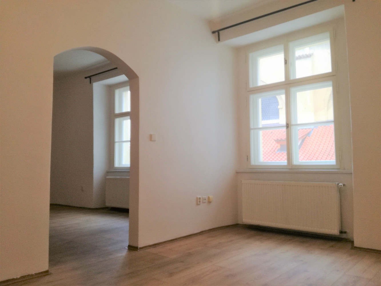 Pronájem bytu 2+kk 64 m² – fotografie 3