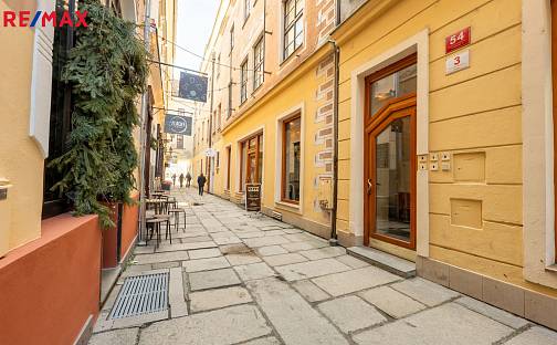 Pronájem bytu 2+1 70 m², Plachého, České Budějovice - České Budějovice 1