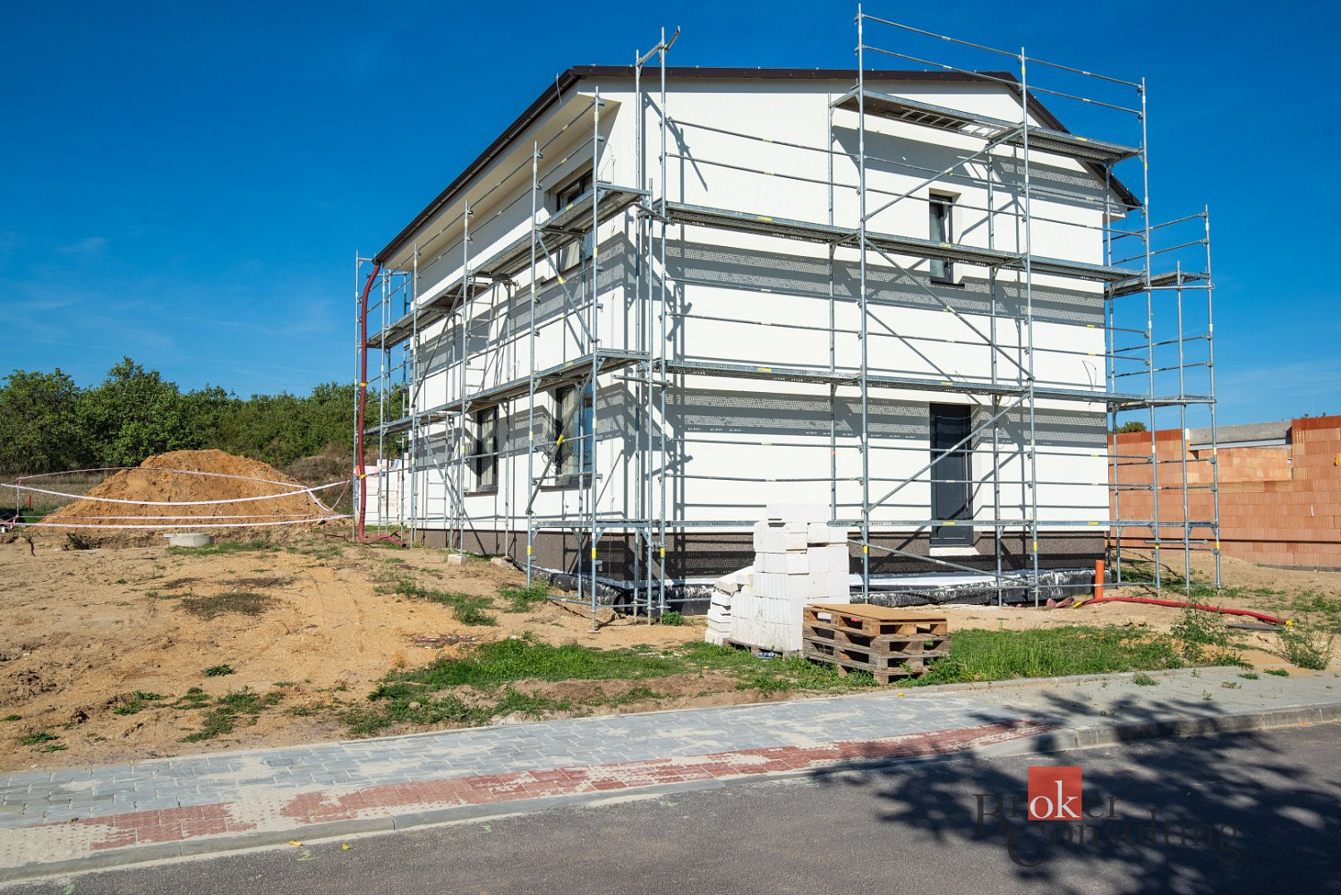 Prodej domu 163 m² s pozemkem 600 m² – fotografie 2
