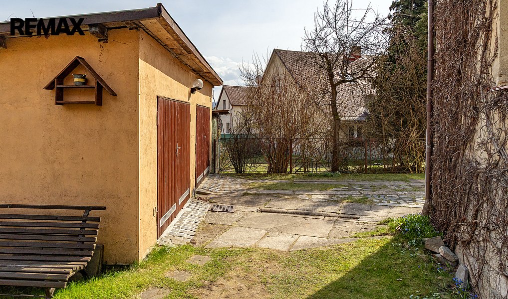 Prodej domu 294 m² s pozemkem 813 m², Nový Bor – náhled fotky 32