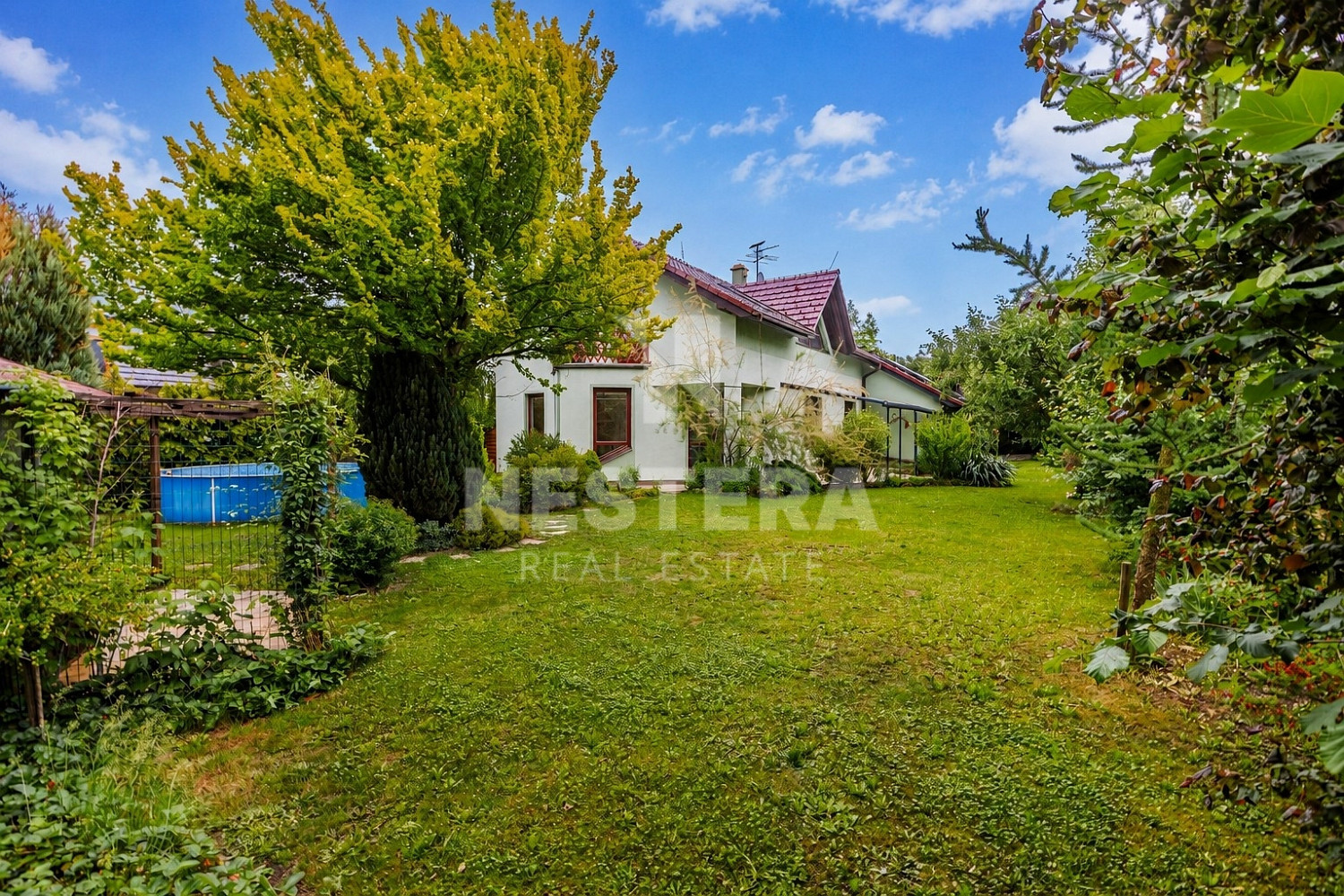 Prodej domu 197 m² s pozemkem 840 m² – fotografie 4