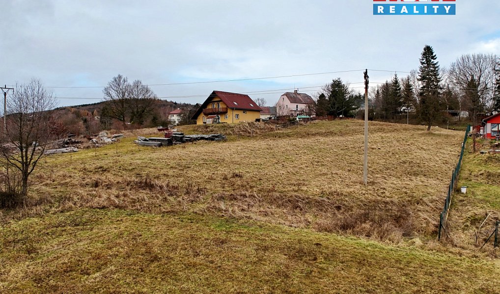 Prodej stavebního pozemku 2 606 m², Blatno – náhled fotky 3