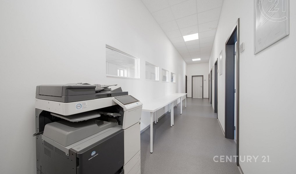 Pronájem kanceláře 60 m², Liberec – náhled fotky 10