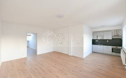 Pronájem bytu 2+kk 55 m², Tyršova, Benešov