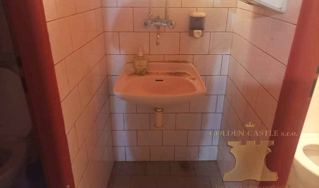 Pronájem restaurace 76 m², Sedlčany – náhled fotky 9