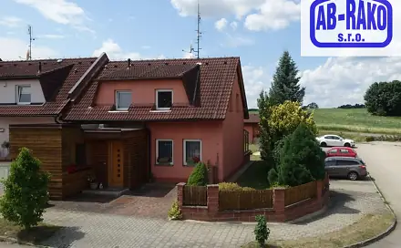 Prodej domu 215 m² s pozemkem 563 m², Na Palici, Jindřichův Hradec - Jindřichův Hradec IV