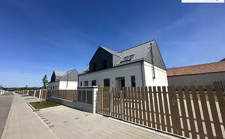 Prodej domu 101 m² s pozemkem 310 m², Strážnice, okres Hodonín
