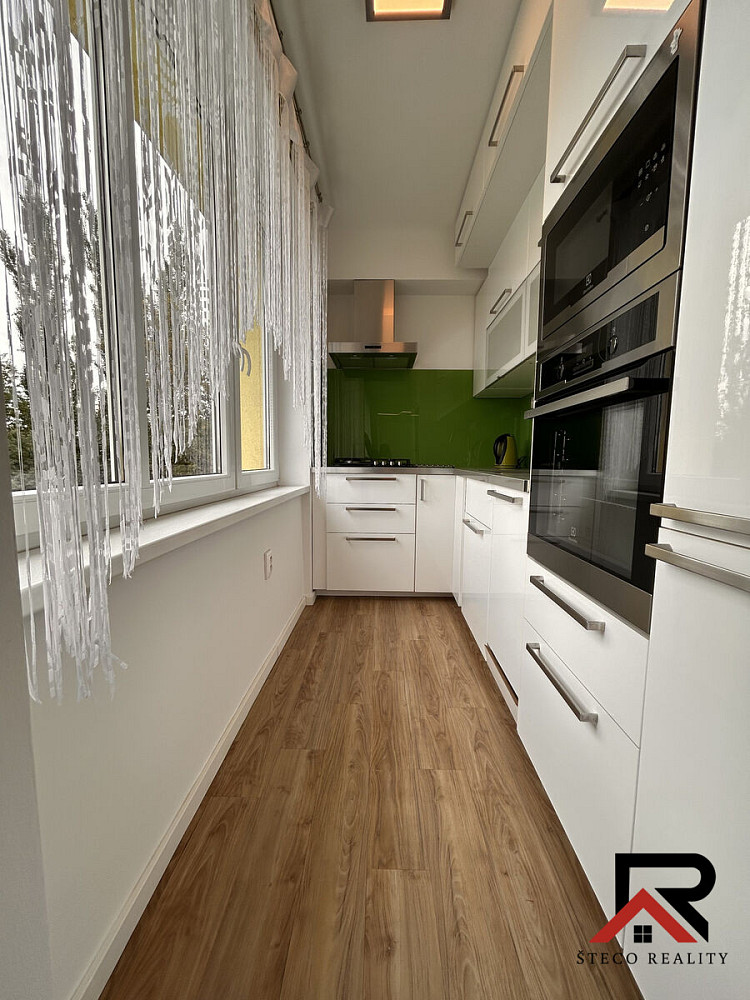 Pronájem bytu 3+kk 69 m² – fotografie 2