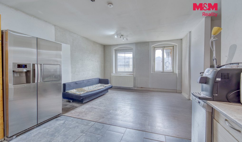 Prodej domu 189 m² s pozemkem 197 m², Králův Dvůr – náhled fotky 18