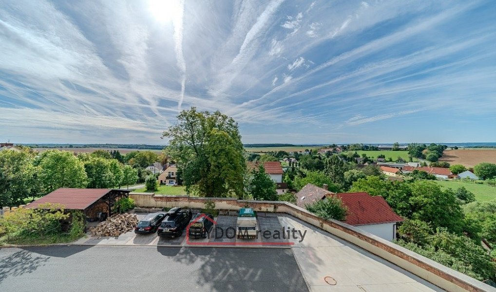 Prodej bytu 4+kk 125 m², Líšťany – náhled fotky 19